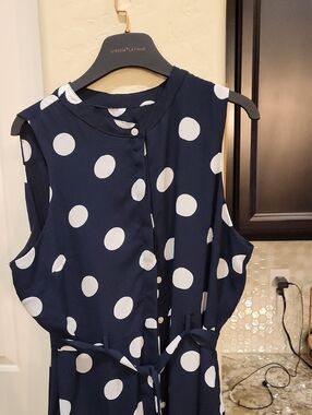 NWT BANANA REPUBLIC Navy And White Polka Dot Sleeveless Dress Size 14
